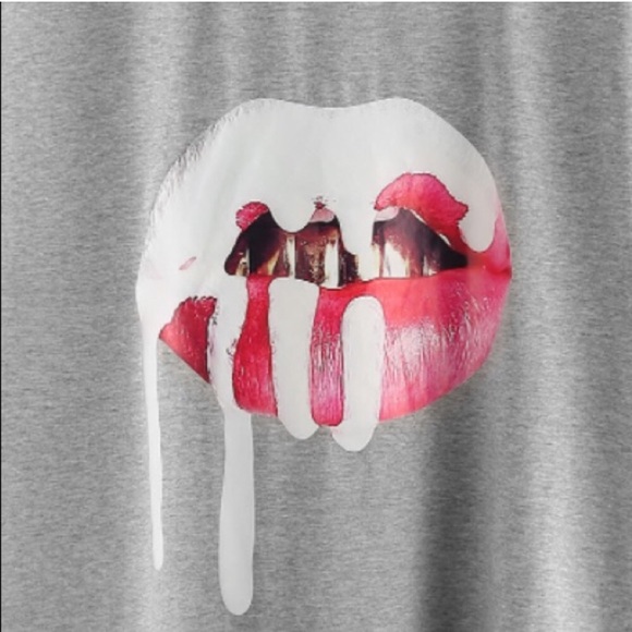 NWT Kylie Dripping Lips T shirt 👄 - Picture 4 of 5